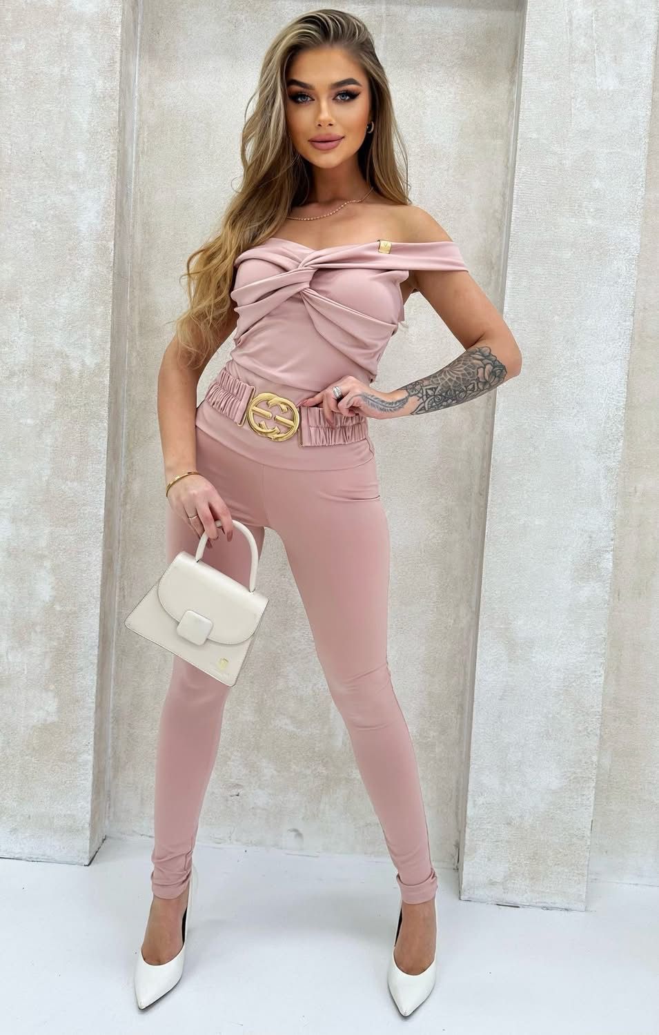 FAME ICON – KOMBINEZON KLAMRA – PUDER - obrazek 3