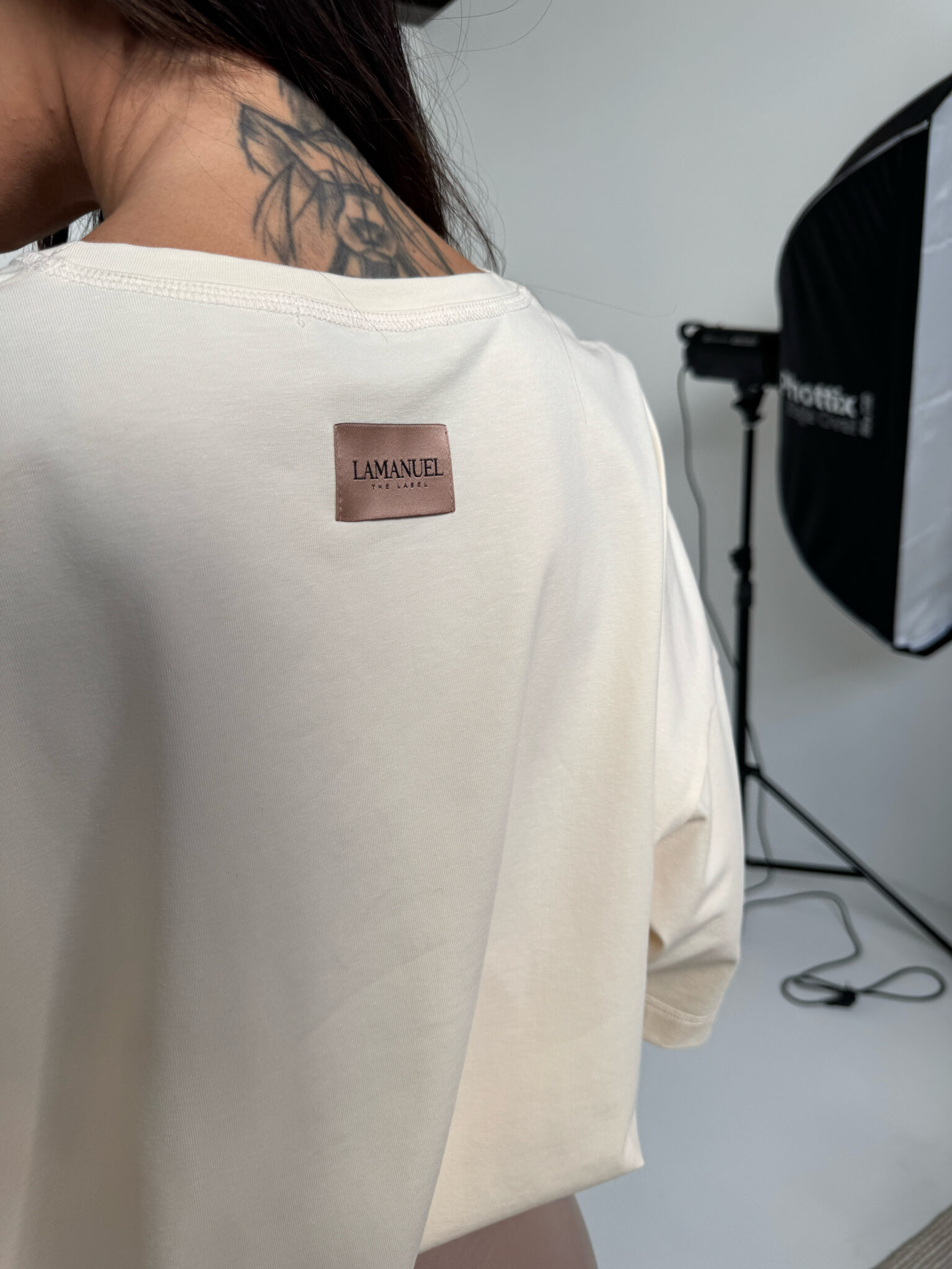 Tshirt HUNT kokos LAMANUEL - obrazek 2