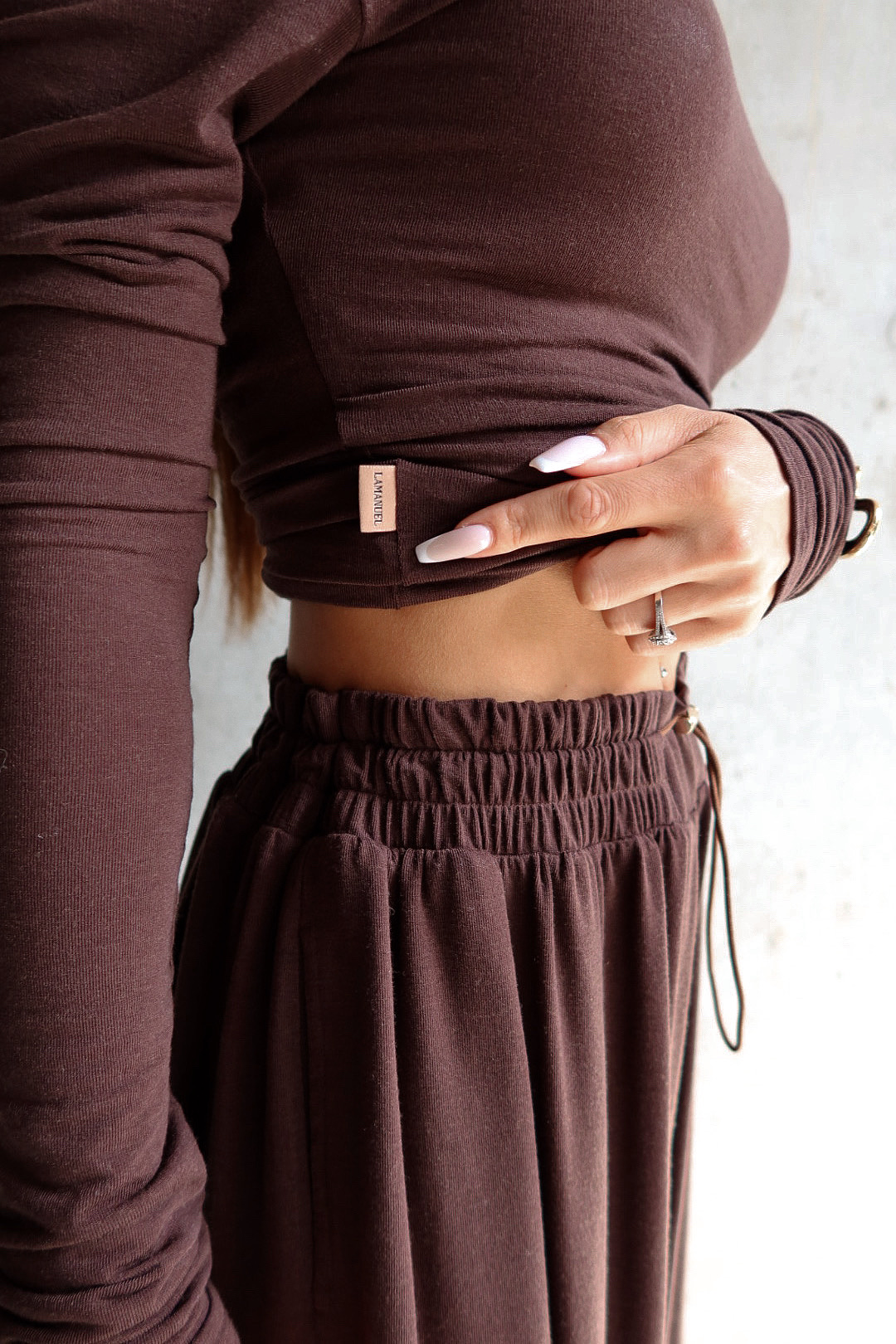 Spodnie SLOUCHIE czekolada LAMANUEL - obrazek 4