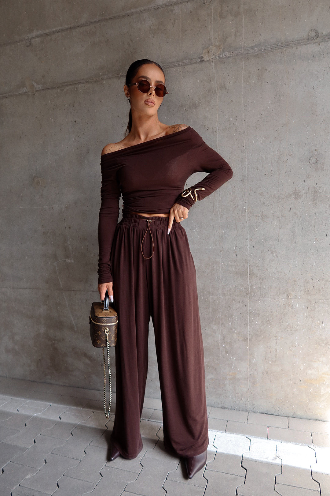 Spodnie SLOUCHIE czekolada LAMANUEL - obrazek 2