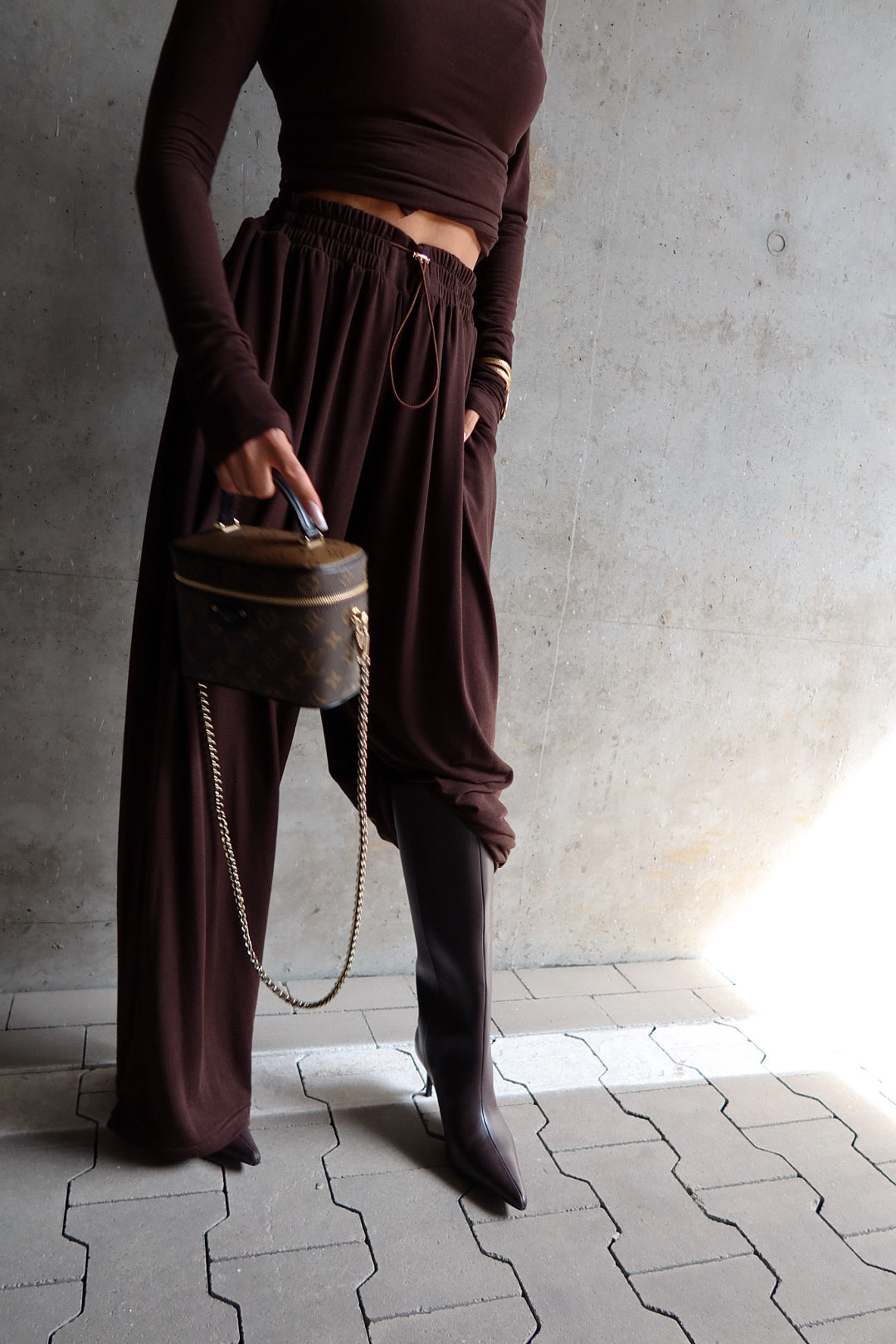 Spodnie SLOUCHIE czekolada