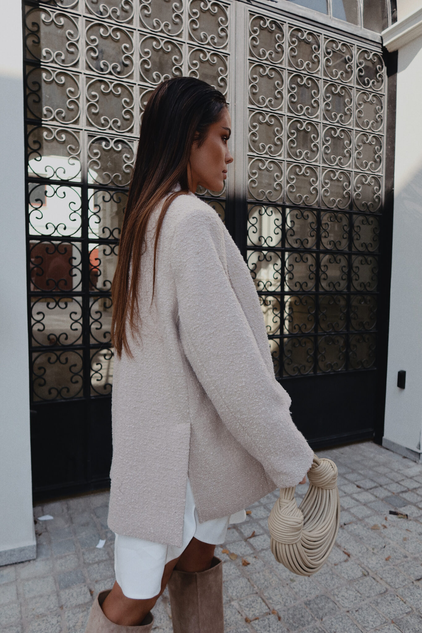 Marynarka FEMININE beż LAMANUEL - obrazek 4