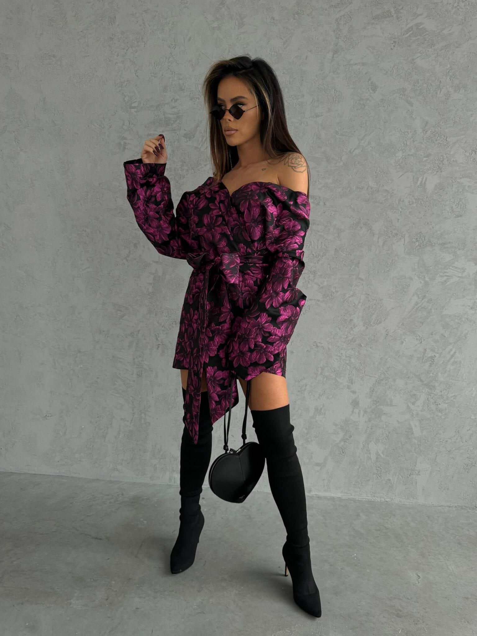 Sukienka AMARA fuksja LAMANUEL - obrazek 8