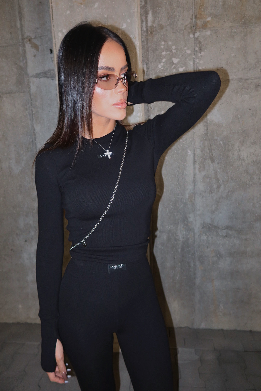 Top FUSION czarny LAMANUEL - obrazek 4