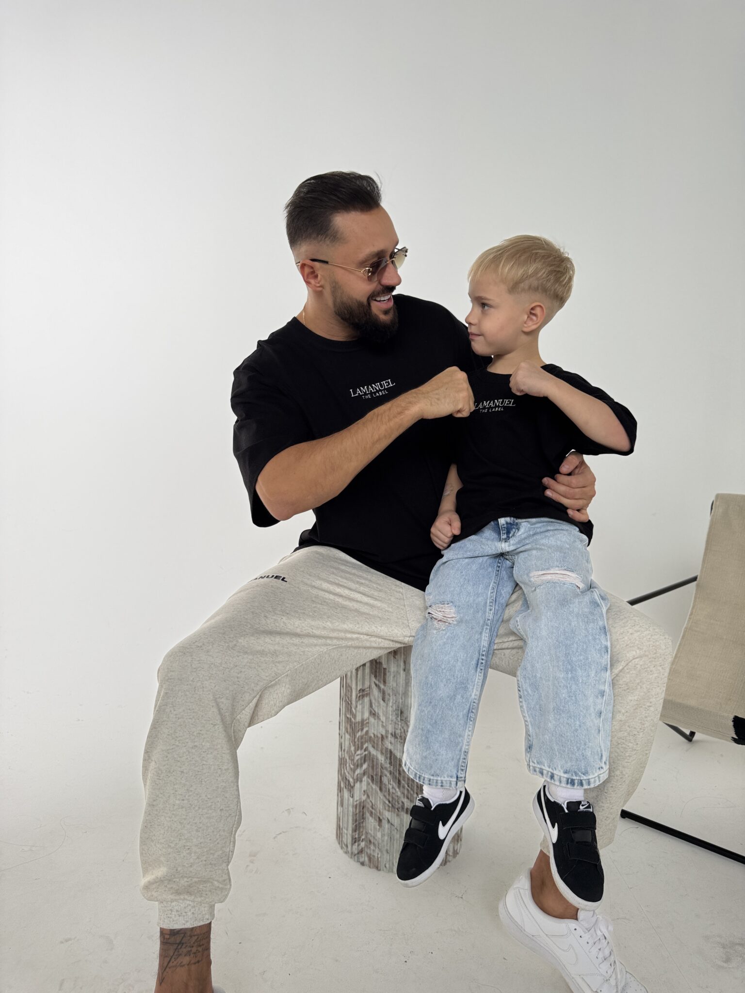 Tshirt CORE czarny LAMANUEL - obrazek 3